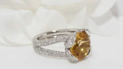Bague en Or blanc, Citrine et Diamants