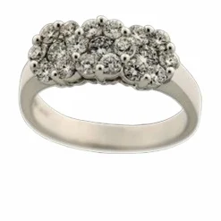 Bague en or blanc, diamants naturels