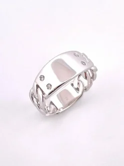 Bague en or blanc, diamants
