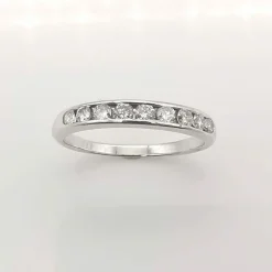 Bague en or blanc diamants