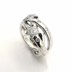 Bague en or blanc diamants