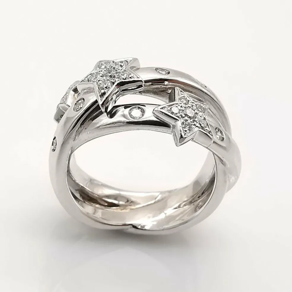 Bague en or blanc diamants