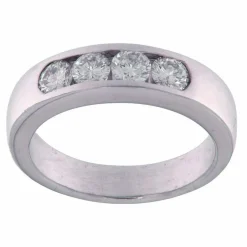 Bague en or blanc et diamants