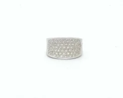 BAGUE EN OR BLANC ET DIAMANTS