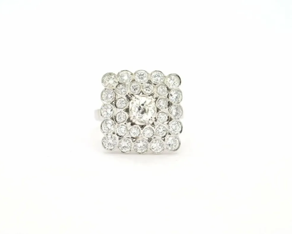 Bague en or blanc et diamants de 2,20 ct