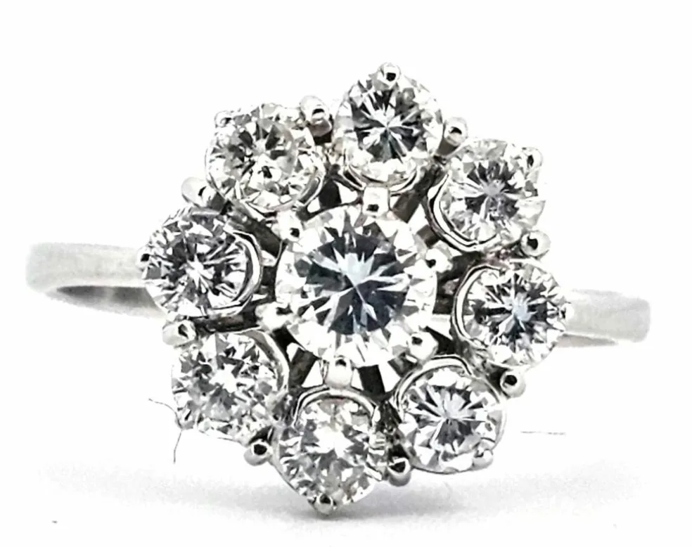 Bague en or blanc et diamants