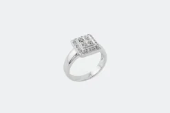 Bague en or blanc et diamants