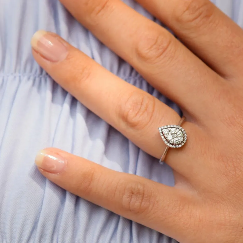 Bague en or blanc et diamants
