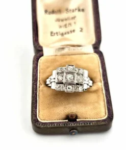 Bague en or blanc et diamants