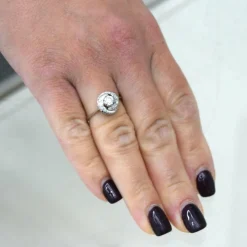 Bague en or blanc et diamant des années 40
