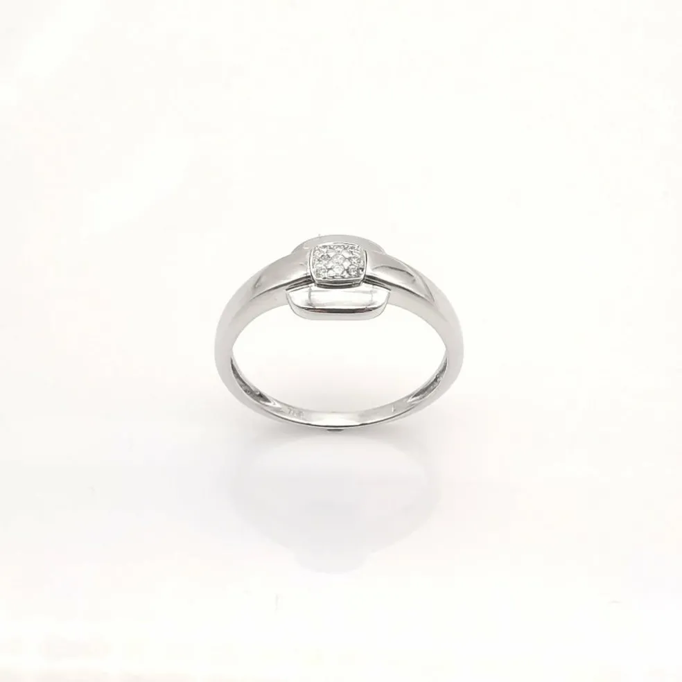 Bague en or blanc et diamants