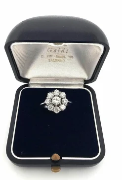 Bague en or blanc et diamants
