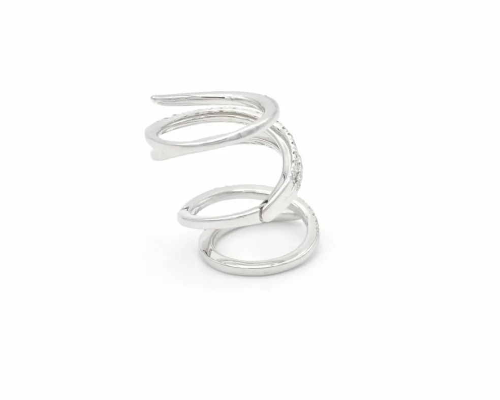 Bague en or blanc et diamants