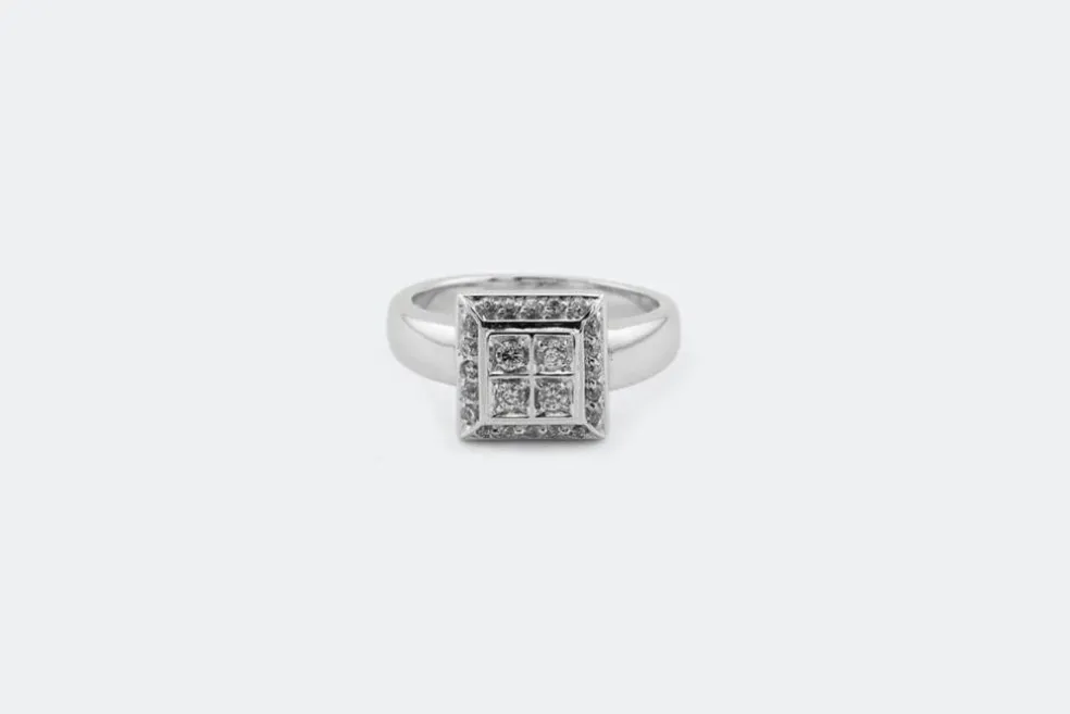 Bague en or blanc et diamants