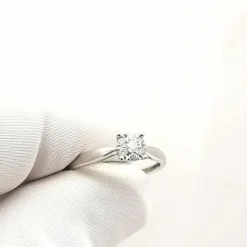Bague en Or blanc et Diamants