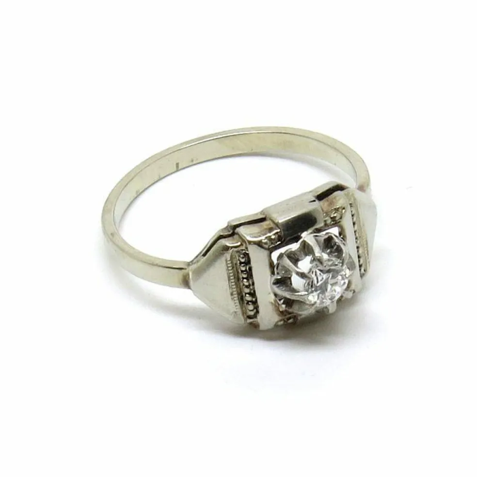Bague en or blanc et diamant