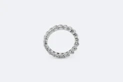 Bague en or blanc et diamants