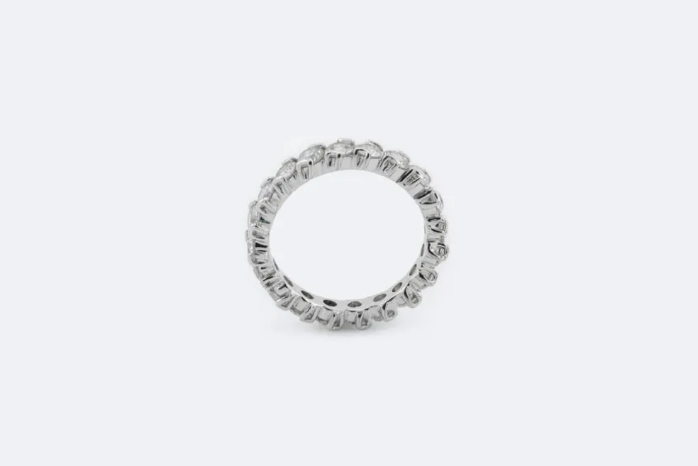 Bague en or blanc et diamants