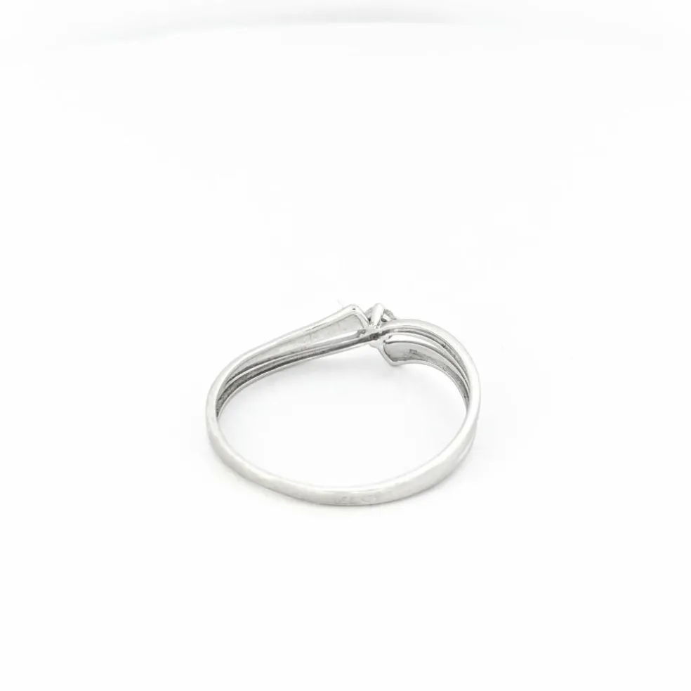 Bague en or blanc et diamant