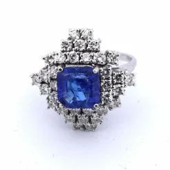 Bague en or blanc et diamants tanzanite