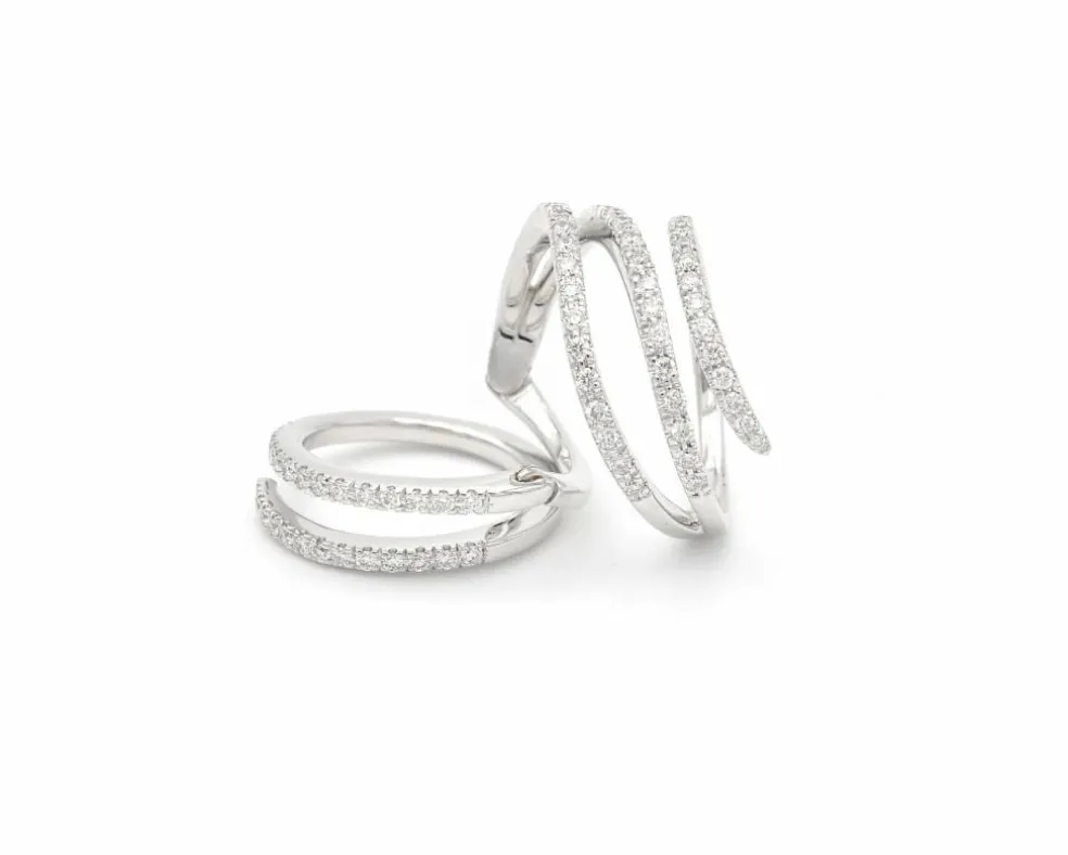 Bague en or blanc et diamants