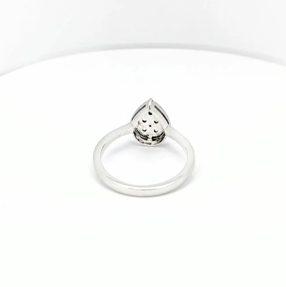 Bague en or blanc et diamants