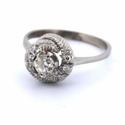 Bague en or blanc et diamant des années 40