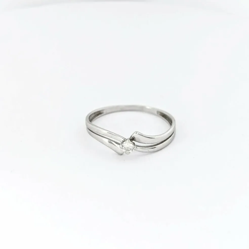 Bague en or blanc et diamant