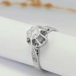 Bague en or blanc et diamant