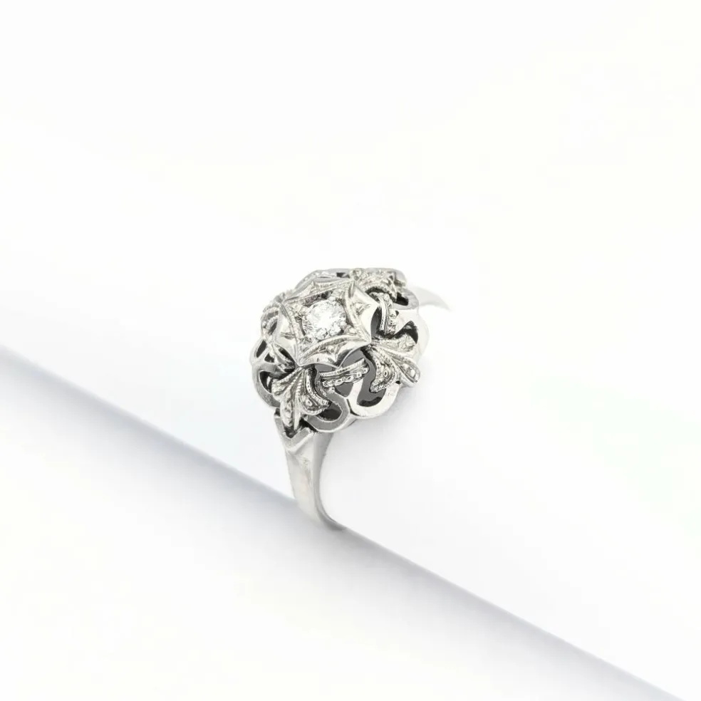 Bague en or blanc et diamant