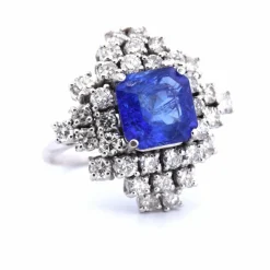 Bague en or blanc et diamants tanzanite