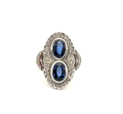 Bague en or blanc et jaune avec saphirs et diamants