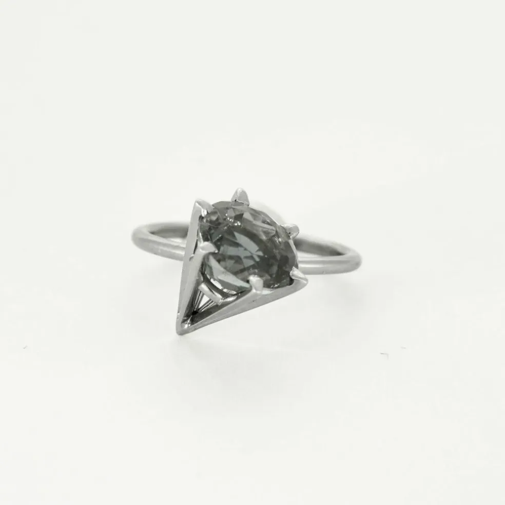 Bague en or blanc et tourmaline