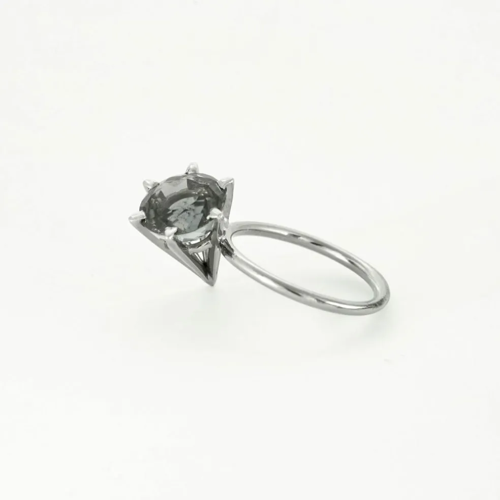 Bague en or blanc et tourmaline
