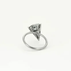 Bague en or blanc et tourmaline