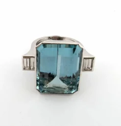 Bague en or blanc massif avec aigue-marine et diamants