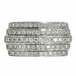 Bague en or blanc, pavage diamants