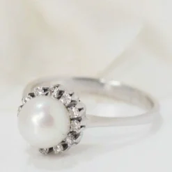 Bague en Or Blanc Perle & Diamants