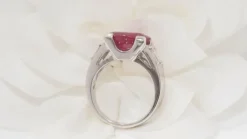 Bague en Or Blanc Rubis & Diamants