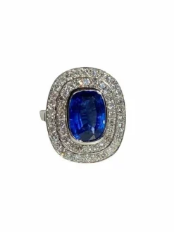 Bague en or blanc saphir et diamants