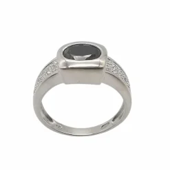 Bague en or blanc saphir et diamants