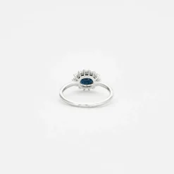 Bague en or blanc Saphir et diamants