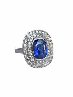 Bague en or blanc saphir et diamants