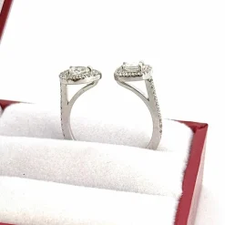 Bague en or blanc sertie de diamants