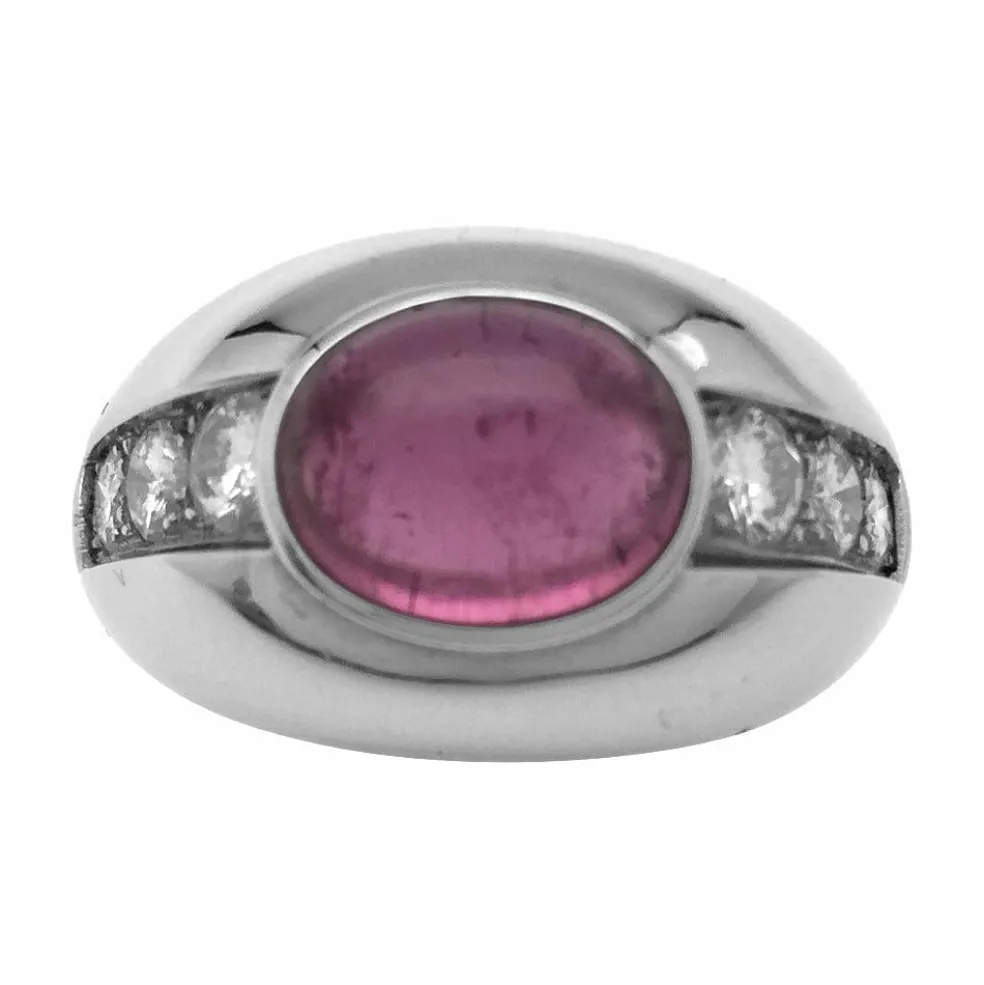 Bague en or blanc, tourmaline rose et diamants.