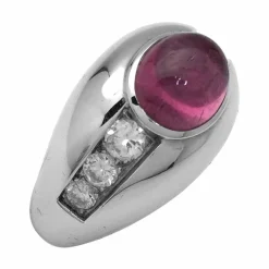 Bague en or blanc, tourmaline rose et diamants.