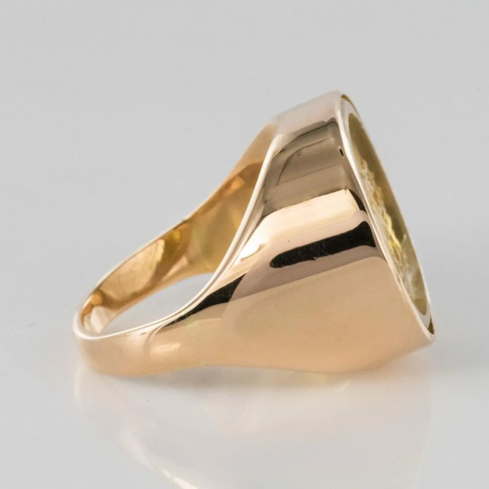 Bague en or camée sur quartz