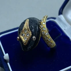 Bague en or diamants onyx