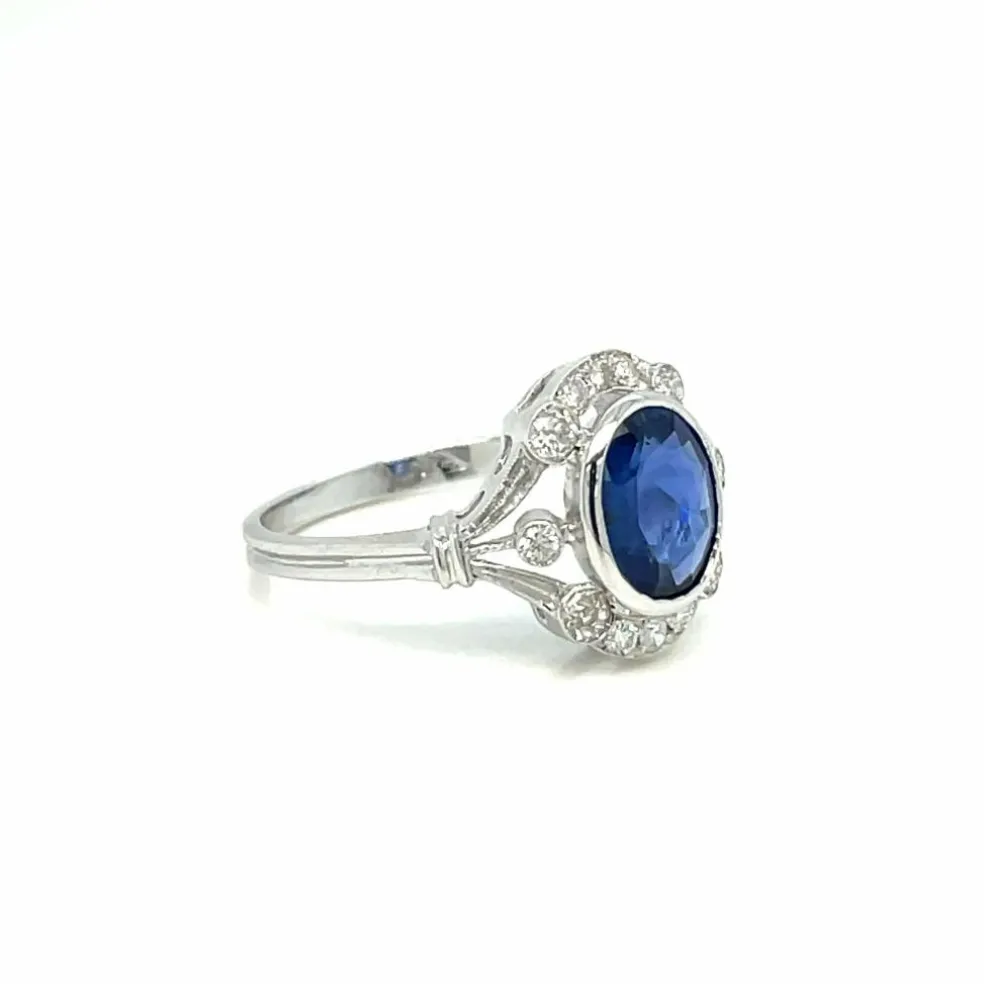 Bague en or et diamant saphir de Birmanie certifiée Art Déco