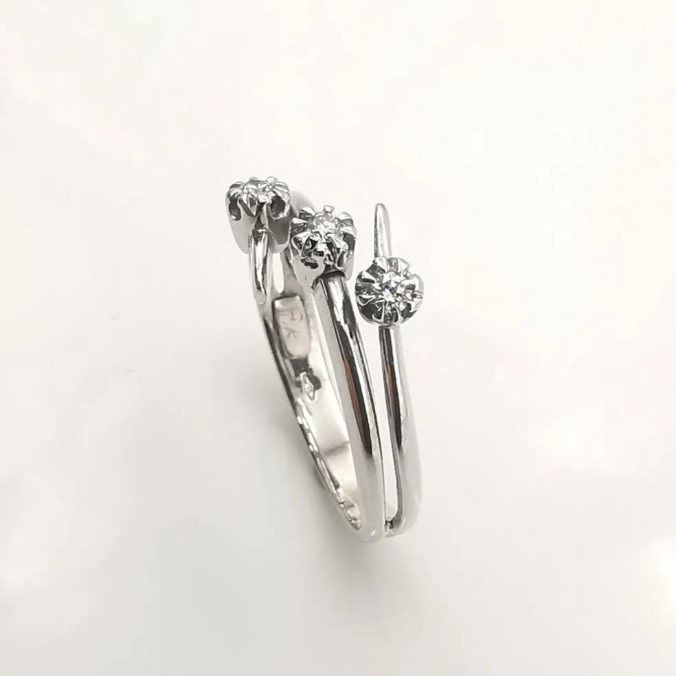 Bague en or et diamants